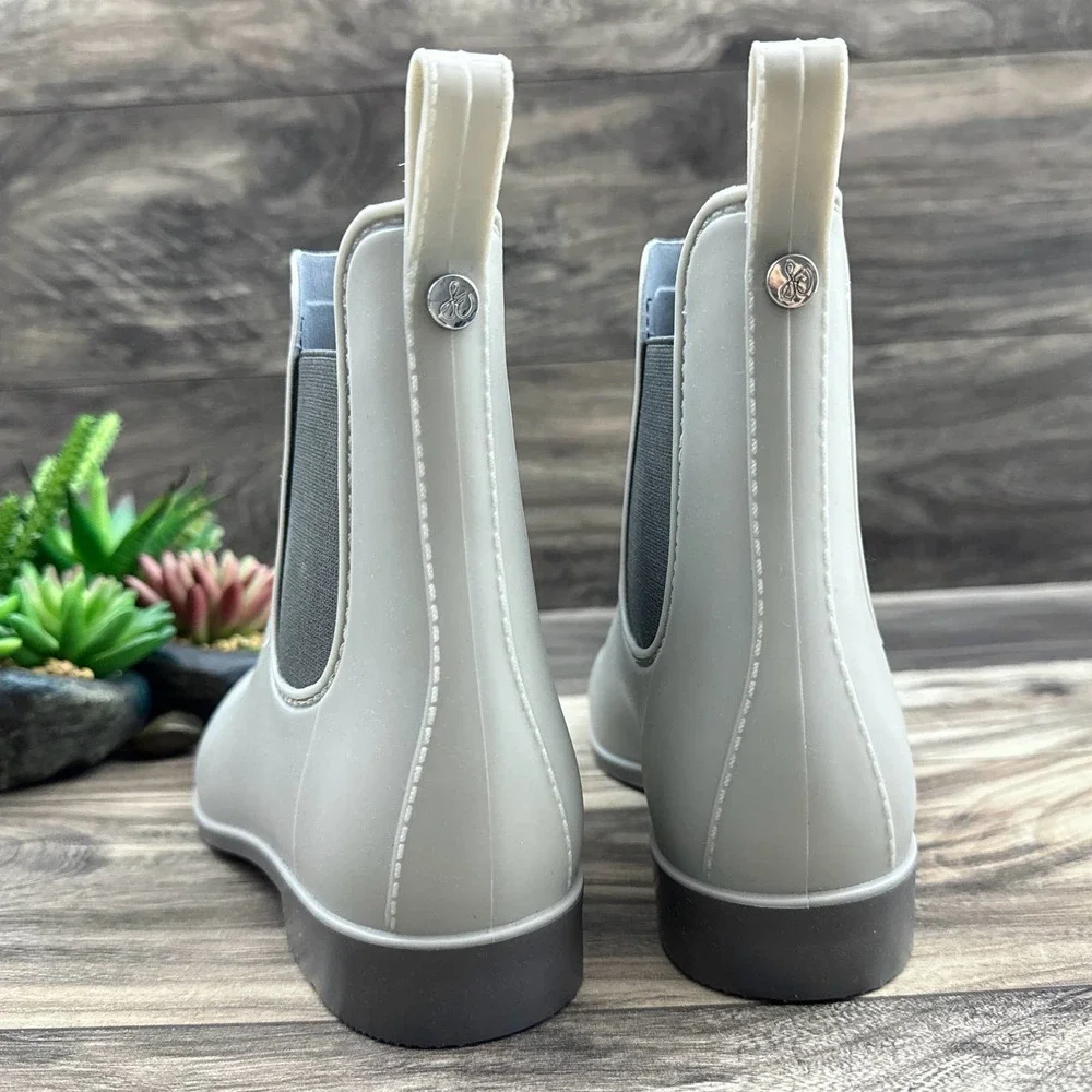 NIB Sam Edelman Tinsley Chelsea Rain Boots Bootie Grey Matte Rubber